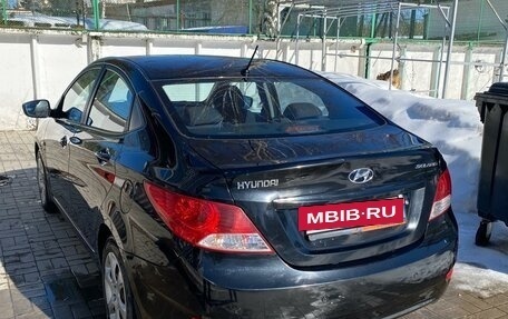 Hyundai Solaris II рестайлинг, 2013 год, 650 000 рублей, 4 фотография