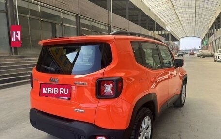 Jeep Renegade I рестайлинг, 2019 год, 1 533 000 рублей, 4 фотография