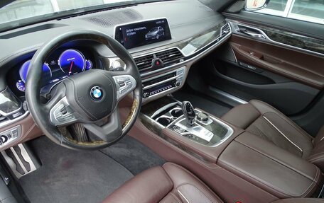 BMW 7 серия, 2017 год, 4 290 000 рублей, 7 фотография