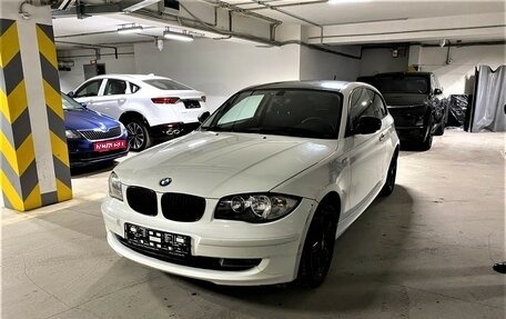 BMW 1 серия, 2010 год, 835 000 рублей, 1 фотография