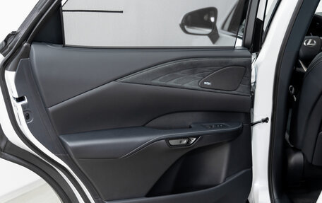 Lexus RX IV рестайлинг, 2023 год, 12 340 000 рублей, 38 фотография