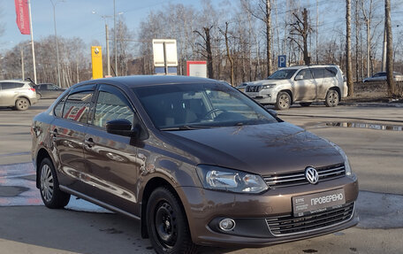 Volkswagen Polo VI (EU Market), 2014 год, 895 000 рублей, 3 фотография