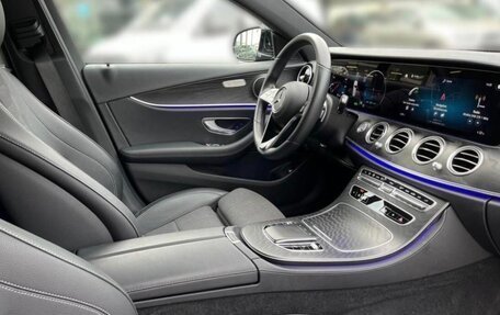 Mercedes-Benz E-Класс, 2020 год, 8 500 000 рублей, 5 фотография