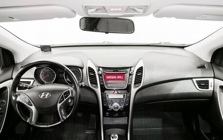 Hyundai i30 II рестайлинг, 2013 год, 1 080 000 рублей, 14 фотография