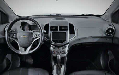Chevrolet Aveo III, 2013 год, 860 000 рублей, 5 фотография