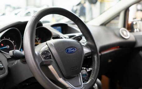Ford Fiesta, 2015 год, 1 099 000 рублей, 5 фотография