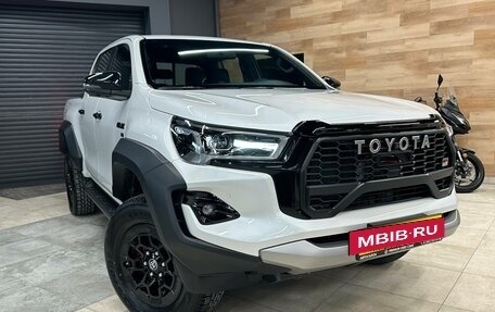 Toyota Hilux VIII, 2023 год, 7 730 000 рублей, 6 фотография