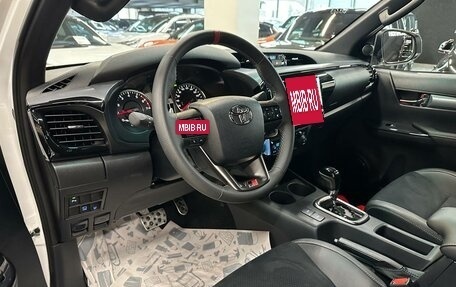 Toyota Hilux VIII, 2023 год, 7 730 000 рублей, 14 фотография