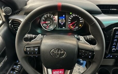 Toyota Hilux VIII, 2023 год, 7 730 000 рублей, 21 фотография