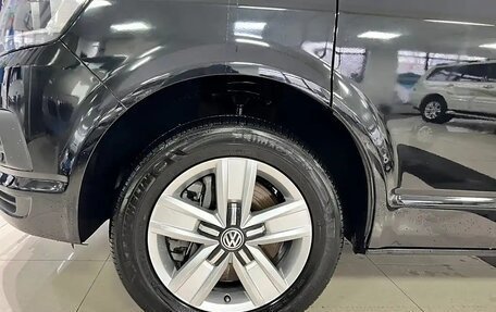 Volkswagen Caravelle T6 рестайлинг, 2020 год, 4 300 000 рублей, 7 фотография