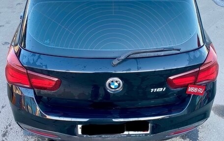 BMW 1 серия, 2018 год, 2 490 000 рублей, 21 фотография