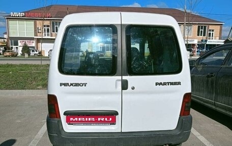 Peugeot Partner II рестайлинг 2, 2001 год, 385 000 рублей, 3 фотография