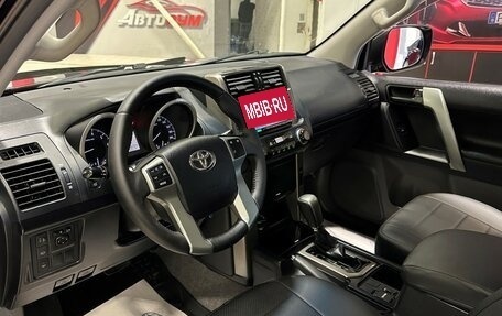 Toyota Land Cruiser Prado 150 рестайлинг 2, 2012 год, 3 497 000 рублей, 9 фотография