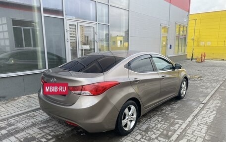 Hyundai Elantra V, 2011 год, 990 000 рублей, 4 фотография