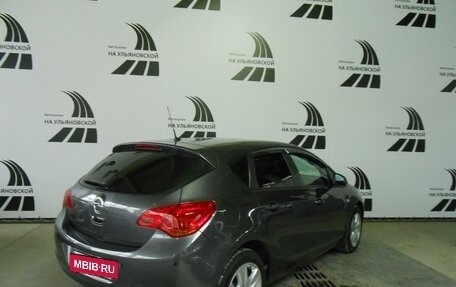 Opel Astra J, 2011 год, 787 000 рублей, 4 фотография