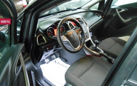 Opel Astra J, 2011 год, 787 000 рублей, 8 фотография