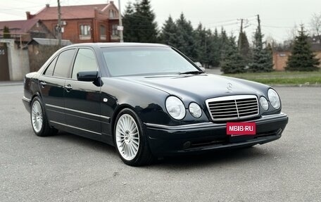 Mercedes-Benz E-Класс, 1997 год, 690 000 рублей, 10 фотография