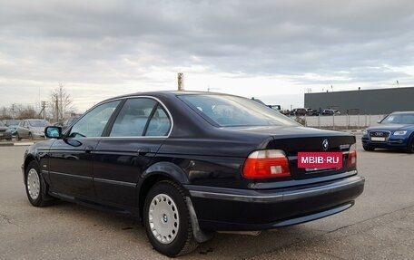 BMW 5 серия, 1998 год, 975 000 рублей, 9 фотография