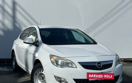 Opel Astra J, 2011 год, 720 000 рублей, 3 фотография