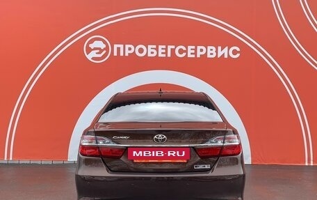 Toyota Camry, 2017 год, 2 539 000 рублей, 6 фотография