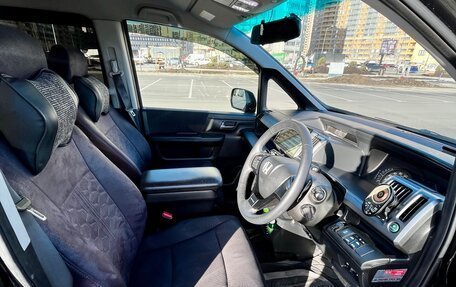 Honda Stepwgn IV, 2011 год, 1 650 000 рублей, 10 фотография