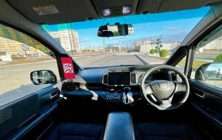 Honda Stepwgn IV, 2011 год, 1 650 000 рублей, 11 фотография