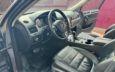 Volkswagen Touareg III, 2016 год, 3 200 000 рублей, 11 фотография