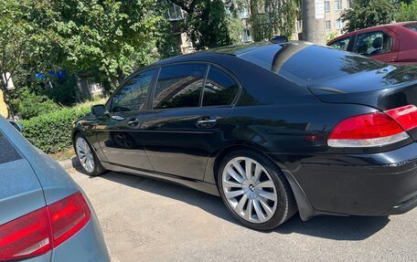 BMW 7 серия, 2005 год, 700 000 рублей, 2 фотография
