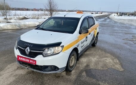Renault Logan II, 2016 год, 520 000 рублей, 3 фотография