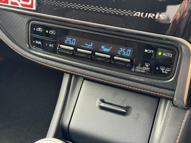 Toyota Auris II рестайлинг, 2018 год, 1 550 000 рублей, 14 фотография