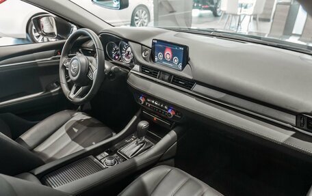 Mazda 6, 2023 год, 4 000 000 рублей, 18 фотография