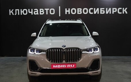 BMW X5, 2021 год, 9 900 000 рублей, 2 фотография
