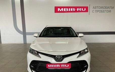 Toyota Camry, 2018 год, 2 970 000 рублей, 2 фотография