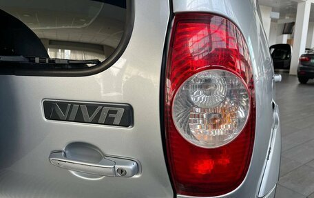 Chevrolet Niva I рестайлинг, 2017 год, 849 900 рублей, 5 фотография