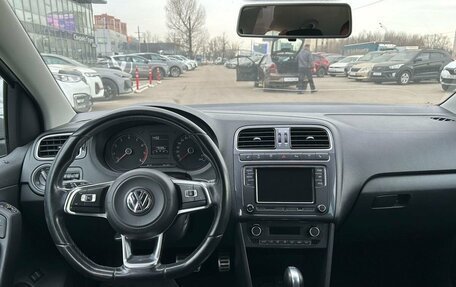 Volkswagen Polo VI (EU Market), 2018 год, 1 070 000 рублей, 5 фотография