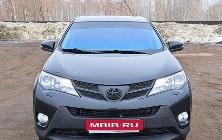 Toyota RAV4, 2013 год, 2 060 000 рублей, 2 фотография