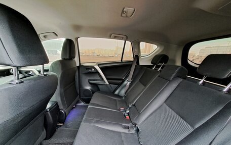 Toyota RAV4, 2013 год, 2 060 000 рублей, 22 фотография