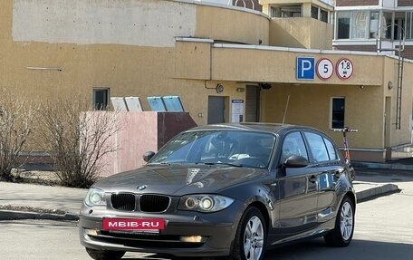 BMW 1 серия, 2007 год, 1 550 000 рублей, 2 фотография