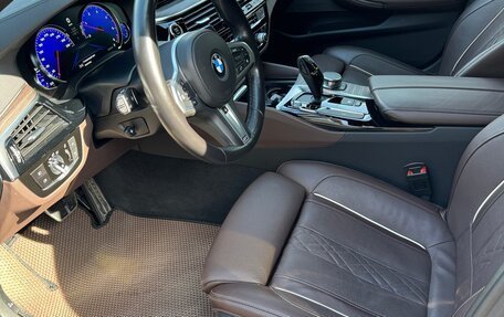 BMW 5 серия, 2018 год, 4 700 000 рублей, 14 фотография
