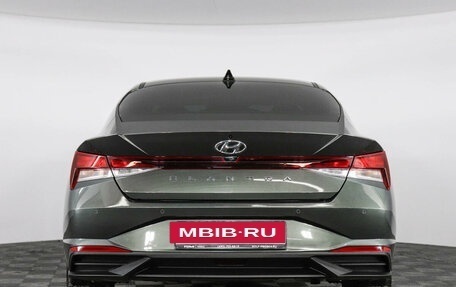 Hyundai Elantra, 2022 год, 2 555 000 рублей, 6 фотография