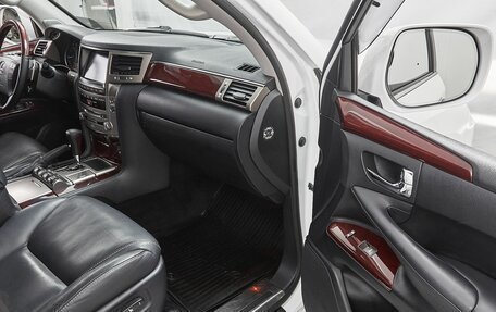 Lexus LX III, 2015 год, 5 950 000 рублей, 10 фотография