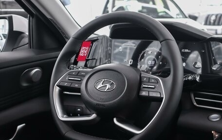 Hyundai Elantra, 2023 год, 2 739 000 рублей, 10 фотография