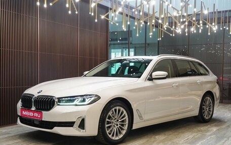 BMW 5 серия, 2023 год, 6 950 000 рублей, 1 фотография