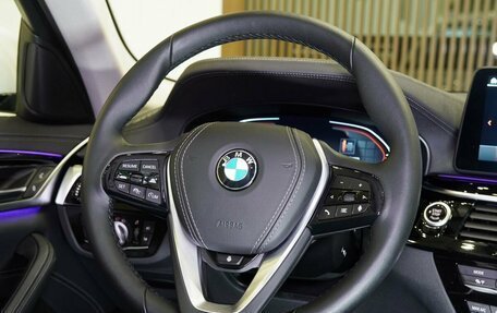 BMW 5 серия, 2023 год, 6 950 000 рублей, 21 фотография