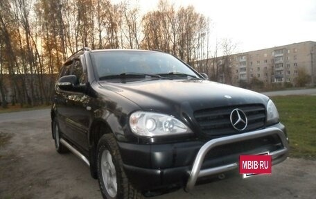 Mercedes-Benz M-Класс, 2000 год, 750 000 рублей, 2 фотография