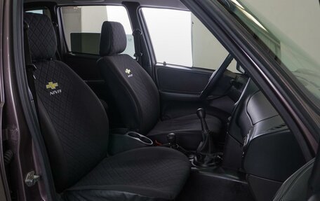 Chevrolet Niva I рестайлинг, 2018 год, 1 099 000 рублей, 8 фотография