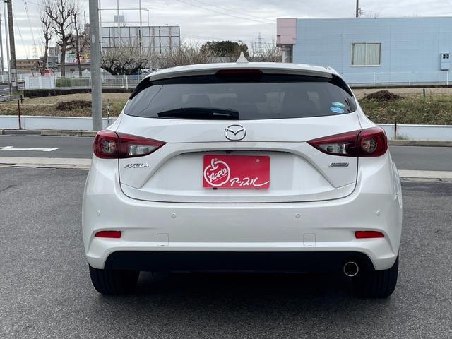Mazda Axela BM рестайлинг, 2018 год, 1 400 000 рублей, 5 фотография