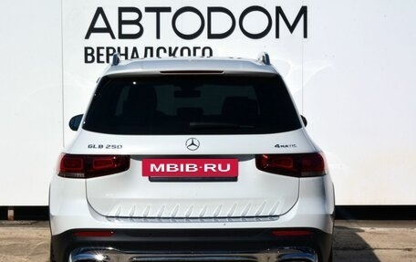 Mercedes-Benz GLB, 2020 год, 3 850 000 рублей, 4 фотография