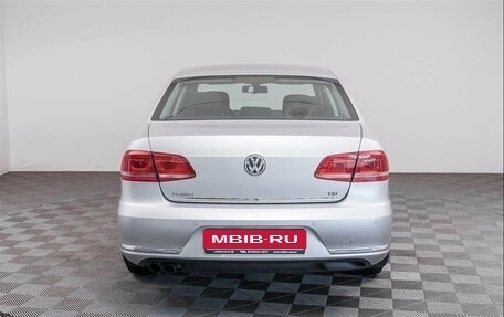 Volkswagen Passat B7, 2013 год, 1 299 000 рублей, 2 фотография