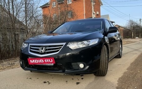 Honda Accord VIII рестайлинг, 2011 год, 1 650 000 рублей, 2 фотография